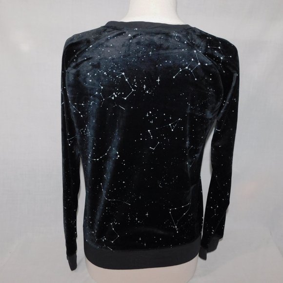 Suzy Shier Women S Black White Space Constellations Velour Long Sleeve Top shirt - Picture 8 of 10